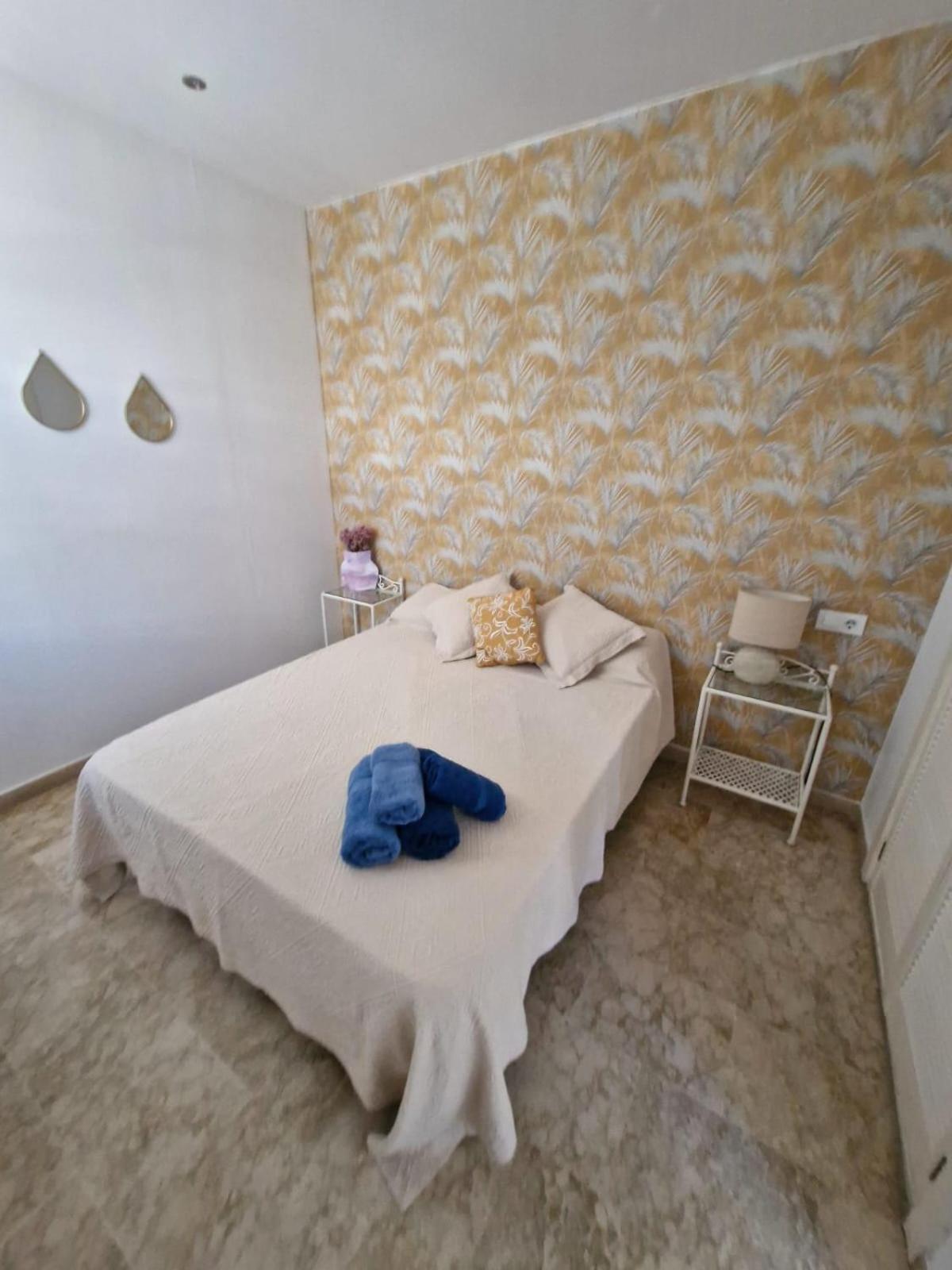 Patio Cartuja Apartment เซบีญา ภายนอก รูปภาพ