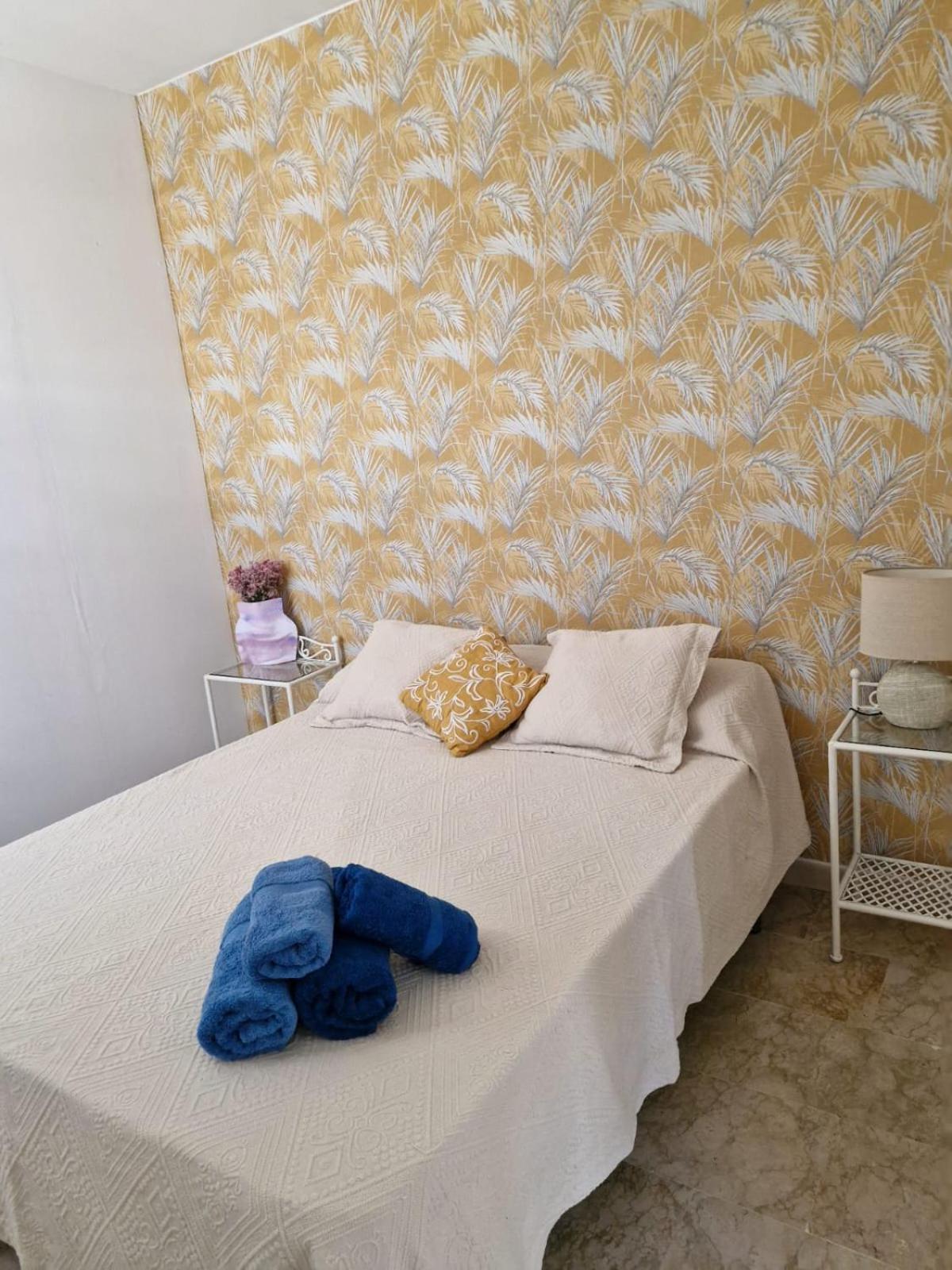 Patio Cartuja Apartment เซบีญา ภายนอก รูปภาพ