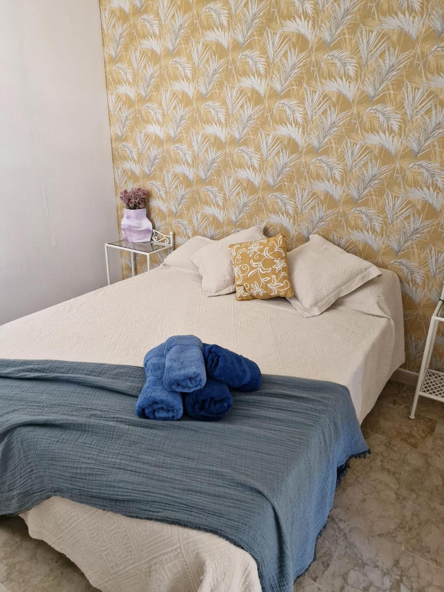Patio Cartuja Apartment เซบีญา ภายนอก รูปภาพ